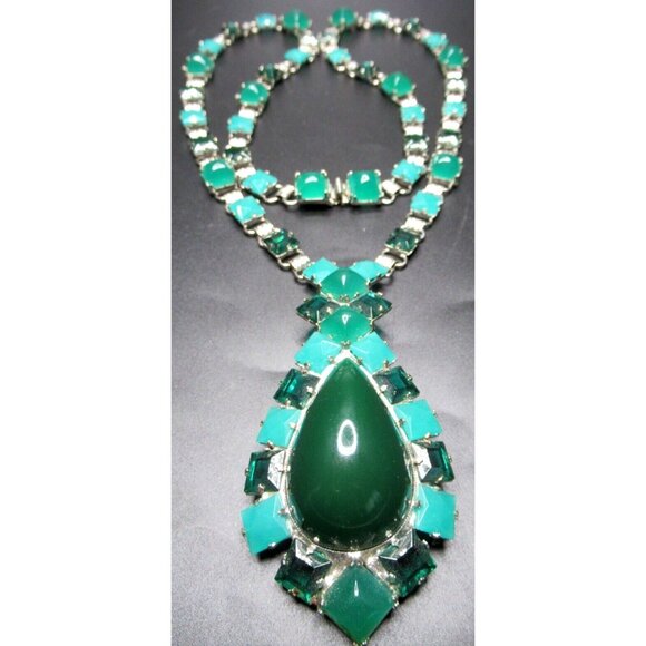 WILLIAM DeLILLO Amazing Green Rhinestone Vintage Teardrop Statement Necklace - Picture 1 of 7